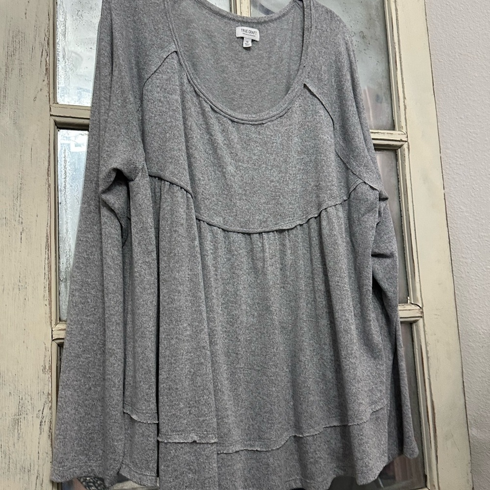 True Craft Gray Relaxed Tiered Tunic
